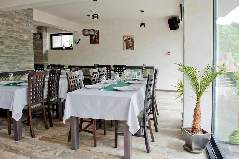 Pension Piriu' Morii Гура-Гуморулуй Экстерьер фото